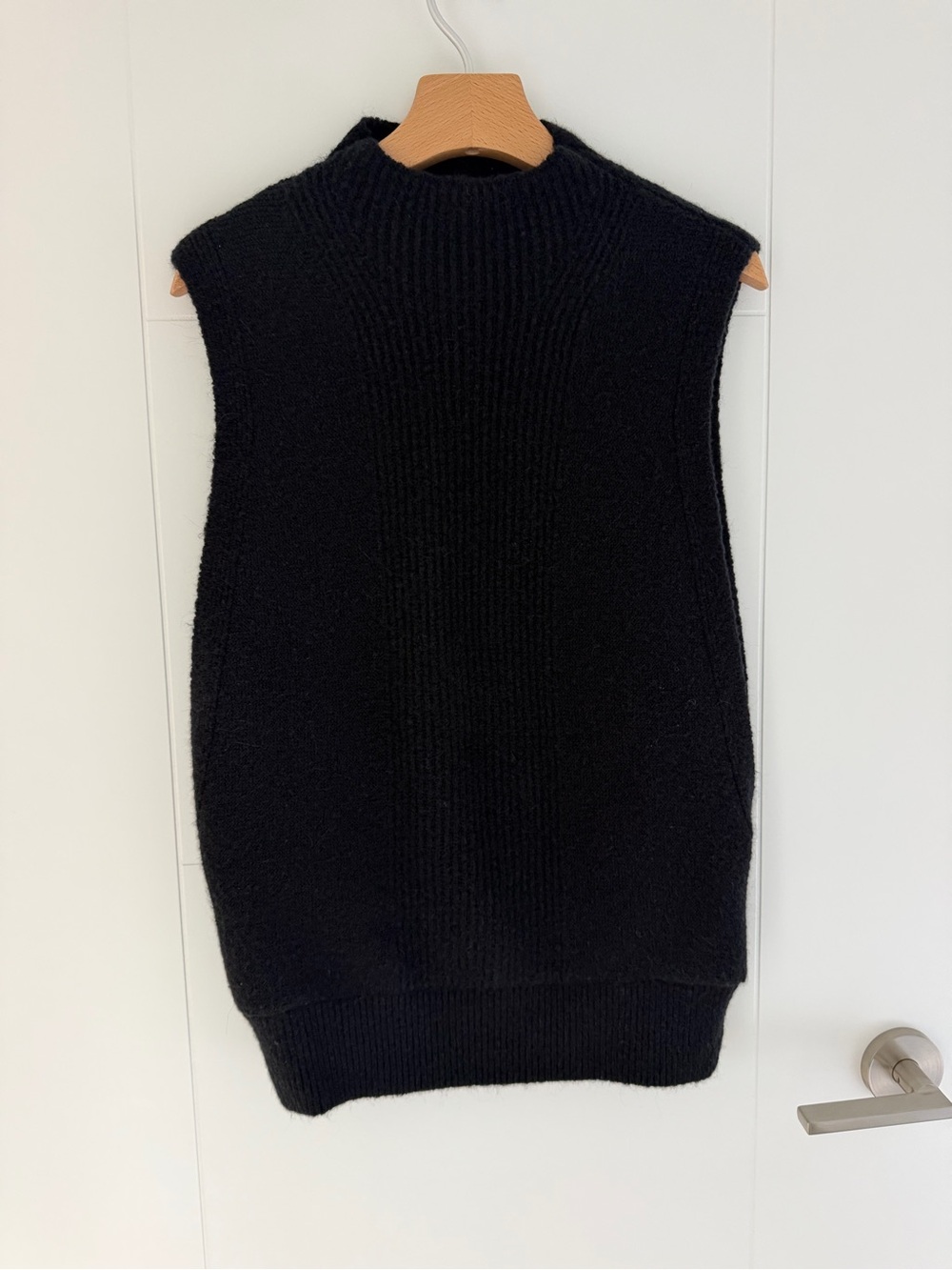 Banana Republic Black Sleeveless Cowl Knit Alpaca Mock Neck Envelope Hem Size XS